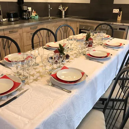 Le Dauphin - 3 - 8 Personnes - Proximite