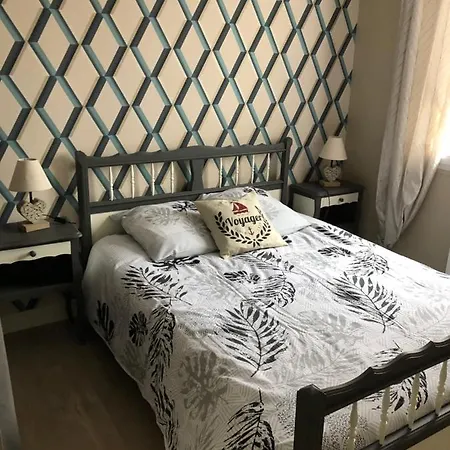 Le Dauphin - 3 - 8 Personnes - Proximite