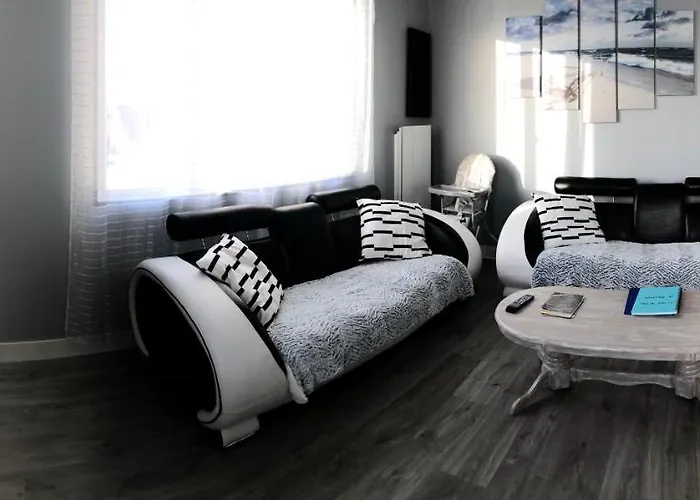 Le Dauphin - 3 - 8 Personnes - Proximite *